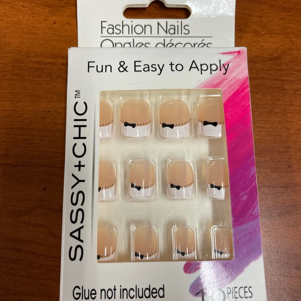 Fashion nails - Picture 5 of 6
